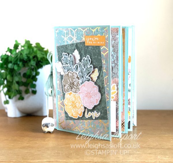 textured chic mini album